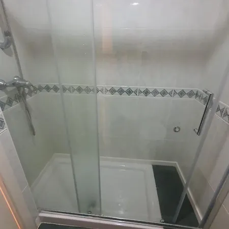 Pequeno Daire *